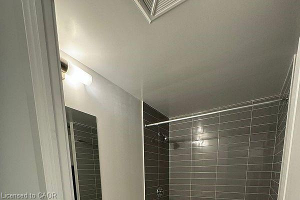 104-2343 Khalsa Gate, Oakville, ON - Indoor