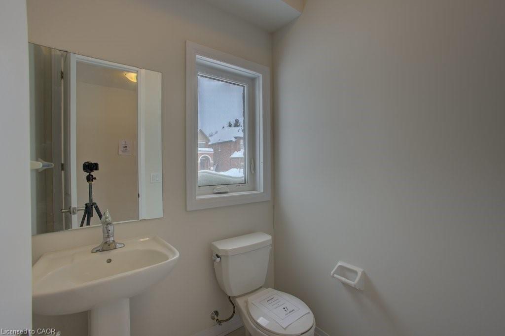 161 Raftis Street, Arthur, ON - Indoor Photo Showing Bathroom