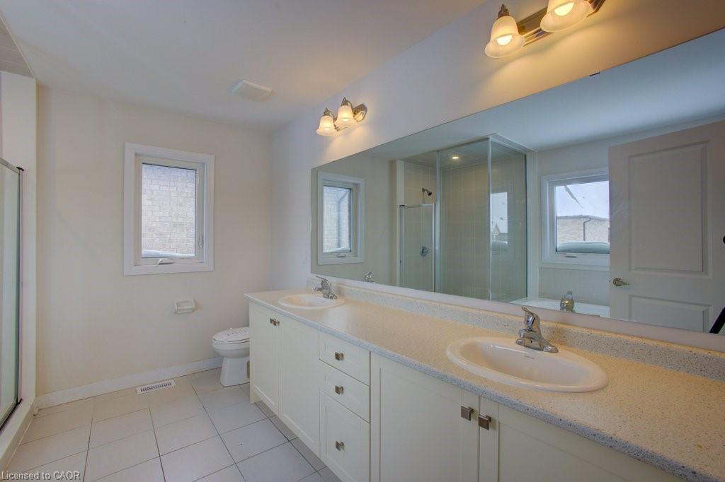 161 Raftis Street, Arthur, ON - Indoor Photo Showing Bathroom
