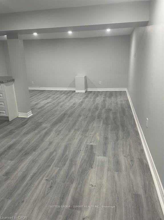 Lower-2257 Hanbury Court, Burlington, ON - Indoor Photo Showing Other Room