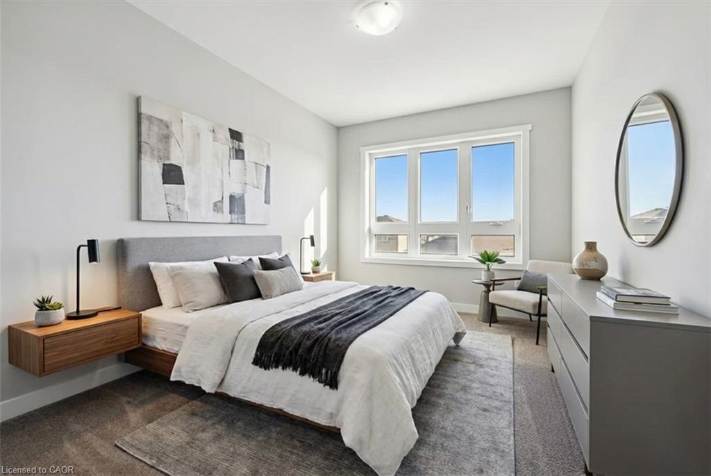 B16-1331 Countrystone Drive, Kitchener, ON - Indoor Photo Showing Bedroom
