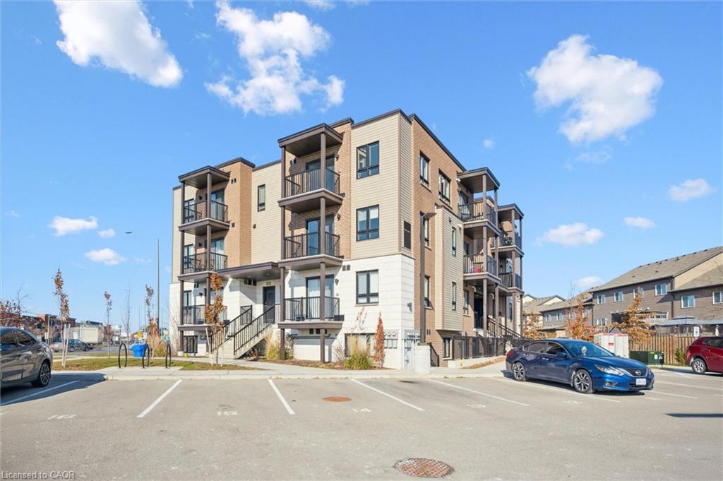 B16-1331 Countrystone Drive, Kitchener, ON - Outdoor With Balcony With Facade