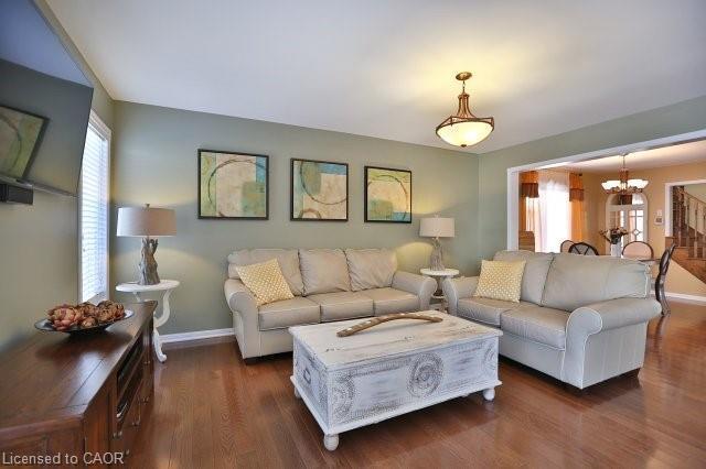 368 Cavanagh Lane, Milton, ON - Indoor Photo Showing Living Room