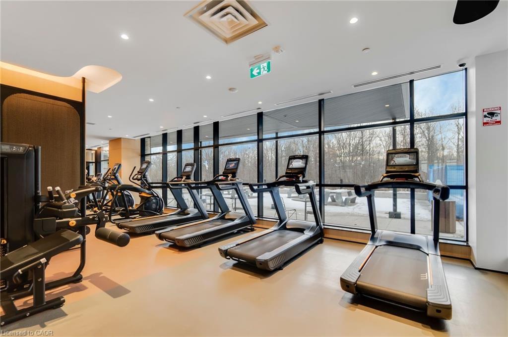 709-720 Whitlock Avenue, Milton, ON - Indoor Photo Showing Gym Room