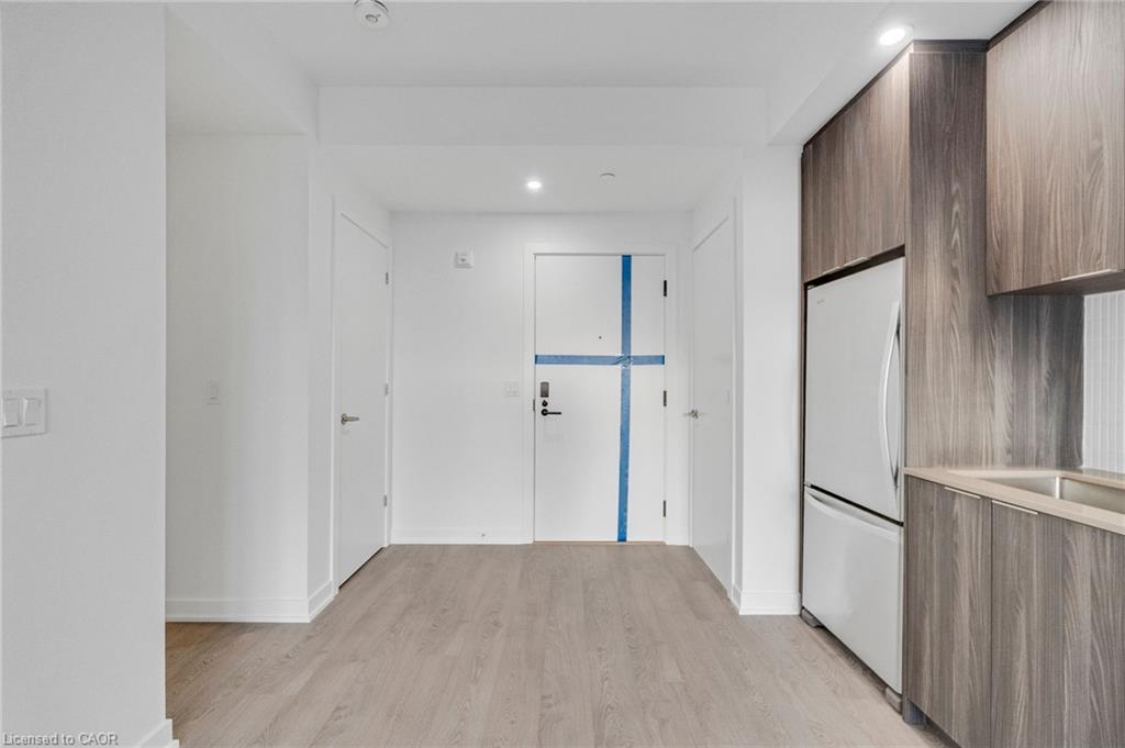 709-720 Whitlock Avenue, Milton, ON - Indoor Photo Showing Other Room