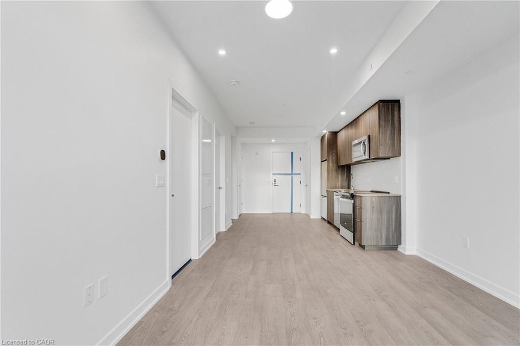 709-720 Whitlock Avenue, Milton, ON - Indoor