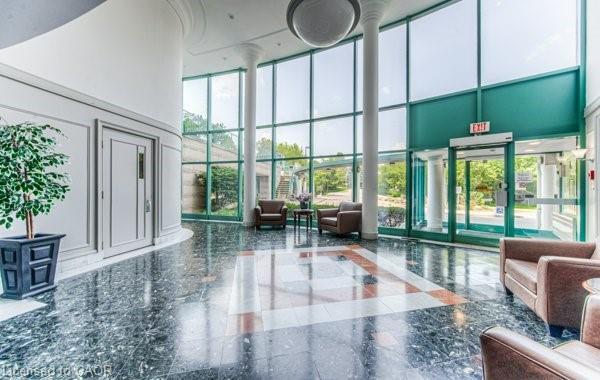 512-55 Blue Springs Drive, Waterloo, ON - Indoor Photo Showing Other Room