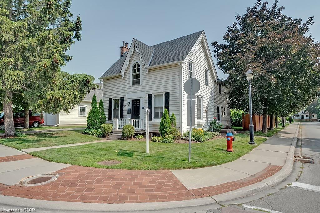 491 Pearl Street, Burlington, ON - Outdoor With Facade