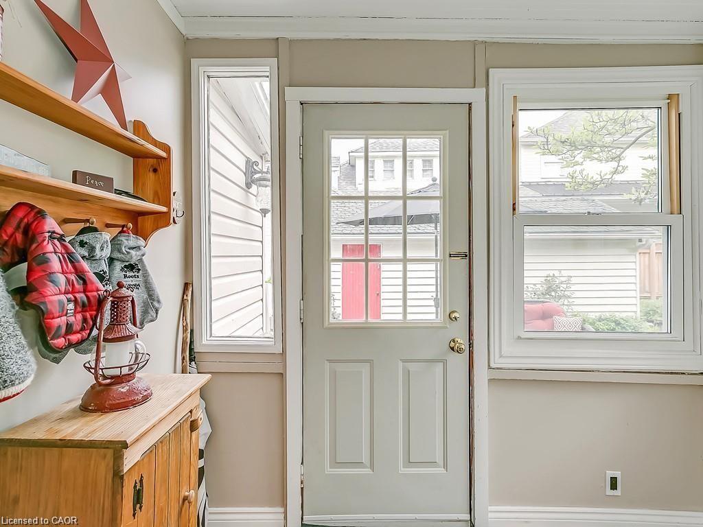 491 Pearl Street, Burlington, ON - Indoor Photo Showing Other Room