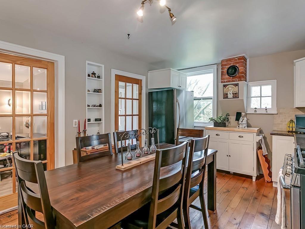 491 Pearl Street, Burlington, ON - Indoor Photo Showing Dining Room