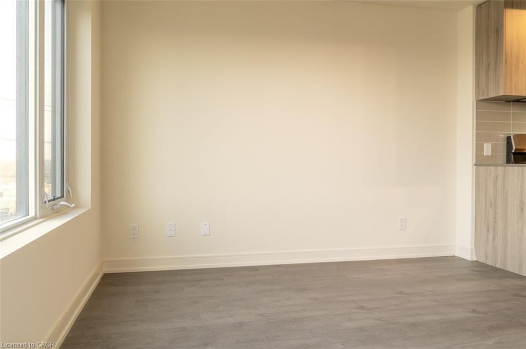 501-8020 Derry Road, Milton, ON - Indoor Photo Showing Other Room