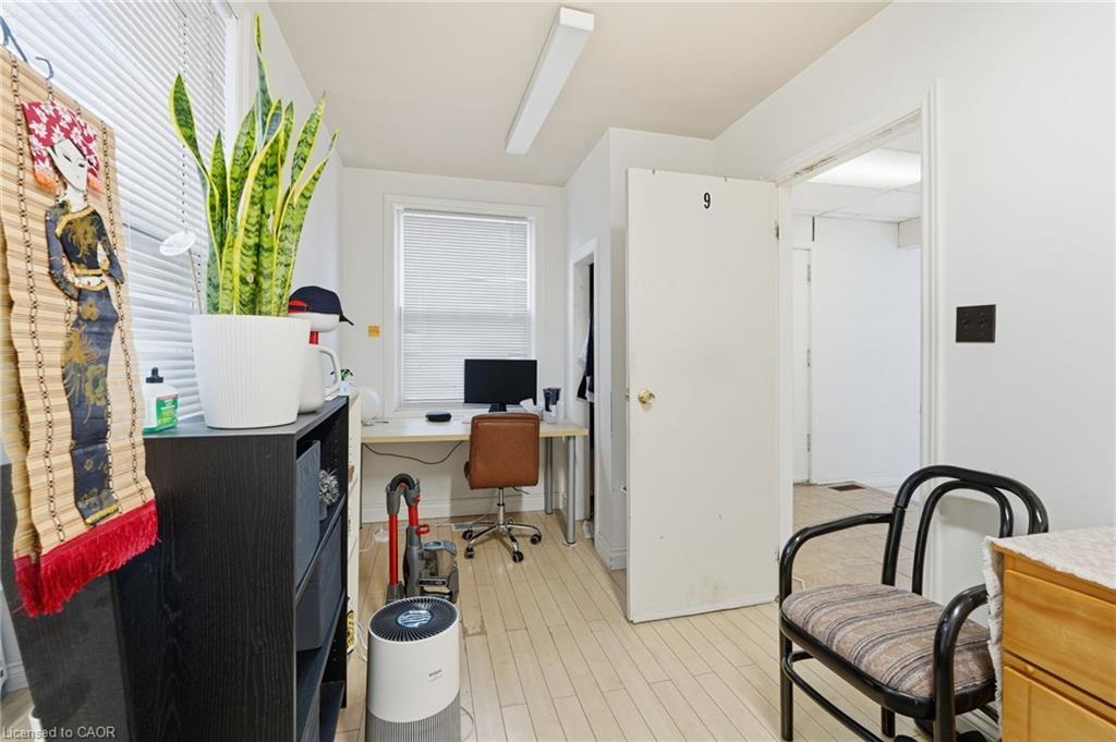 2 Gary Avenue, Hamilton, ON - Indoor