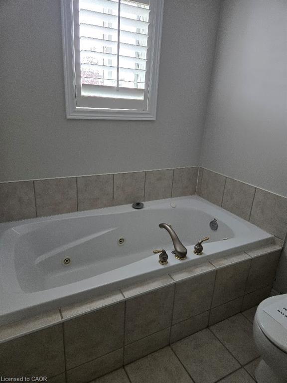71 Cobblestone Drive, Paris, ON - Indoor Photo Showing Bathroom