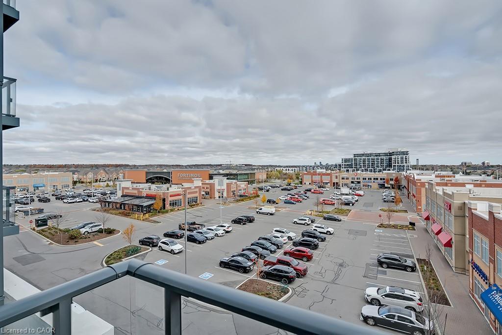 415-509 Dundas Street W, Oakville, ON - Outdoor With Balcony With View