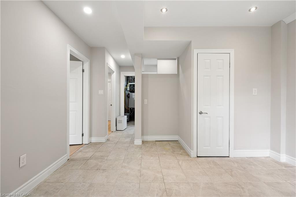 69 Hillview Road, St. Catharines, ON - Indoor Photo Showing Other Room