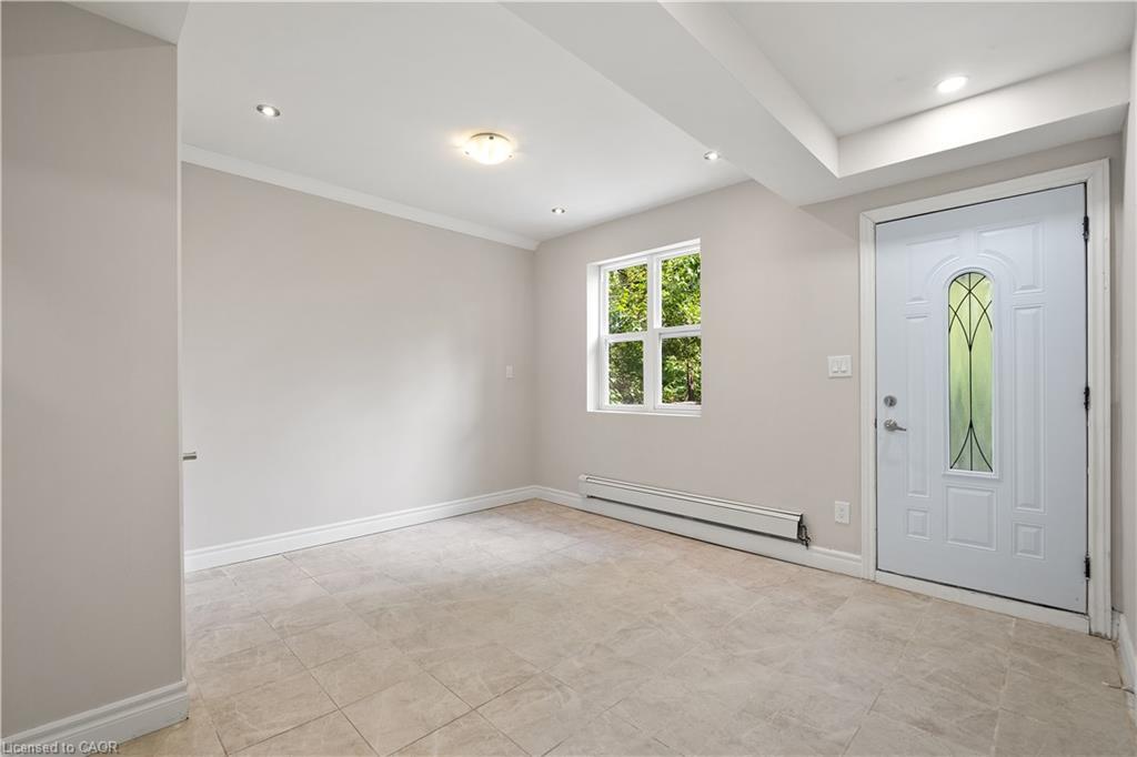 69 Hillview Road, St. Catharines, ON - Indoor Photo Showing Other Room