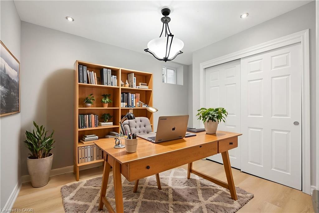 69 Hillview Road, St. Catharines, ON - Indoor Photo Showing Office