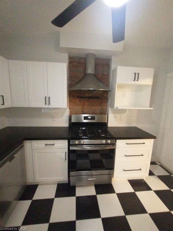 1-102 Grant Avenue, Hamilton, ON - Indoor Photo Showing Kitchen