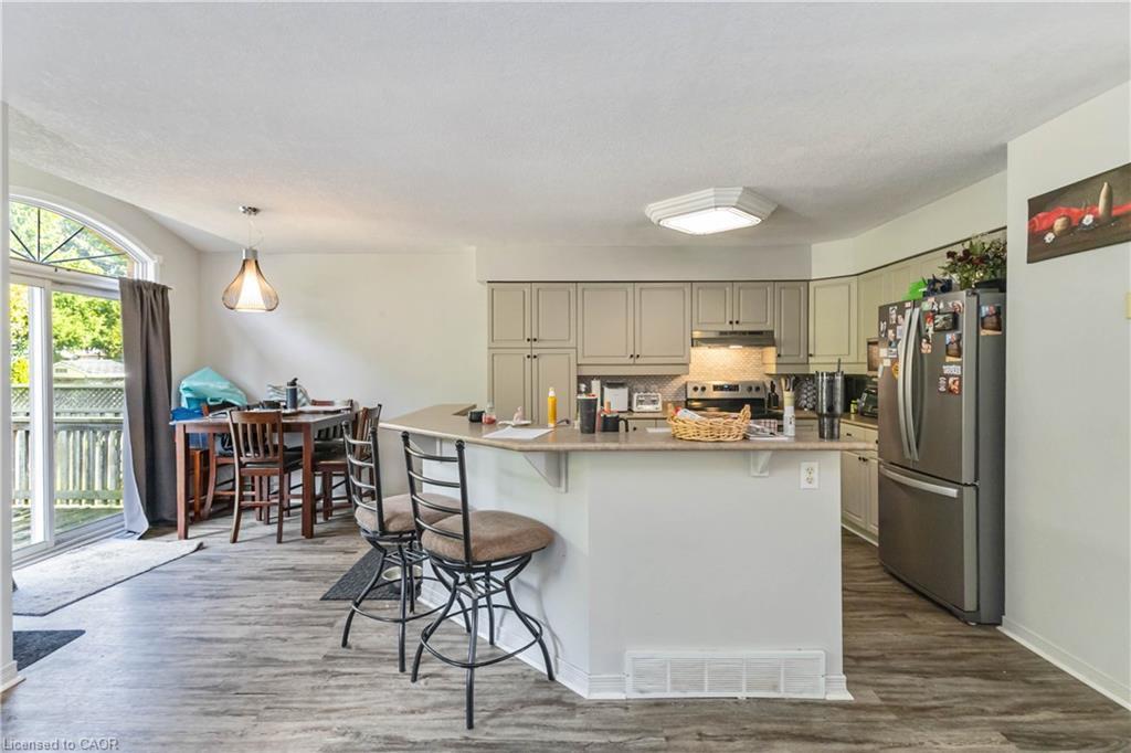 21 Axford Parkway, St. Thomas, ON - Indoor