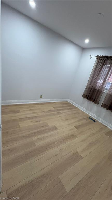 25 Munroe Street, Kitchener, ON - Indoor Photo Showing Other Room
