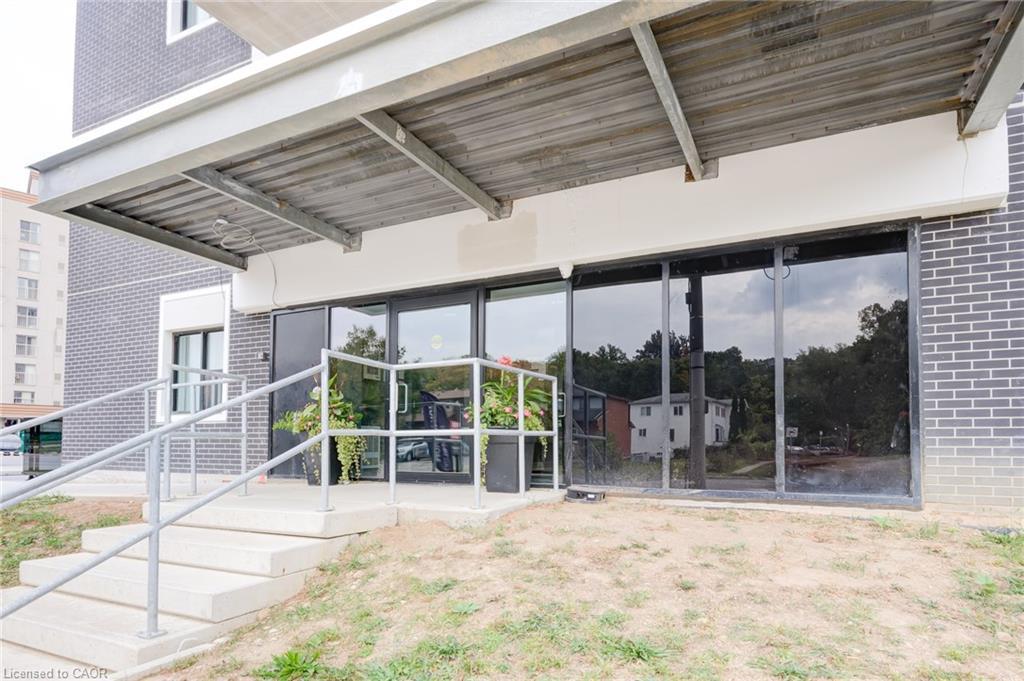 911-595 Strasburg Road, Kitchener, ON -