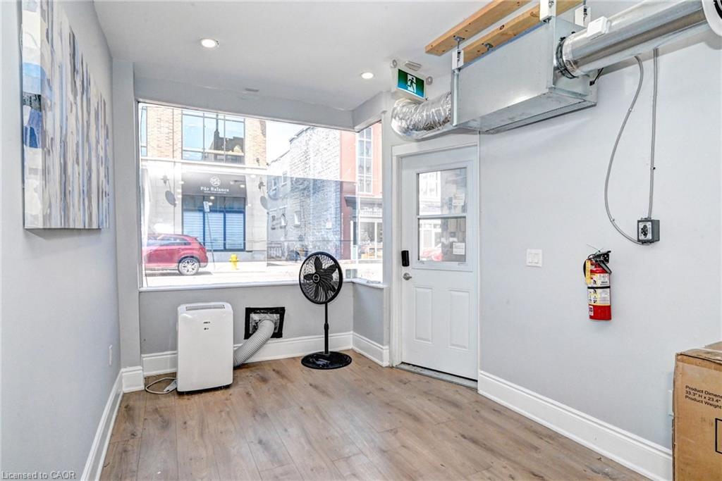 15 Ainslie Street N, Cambridge, ON