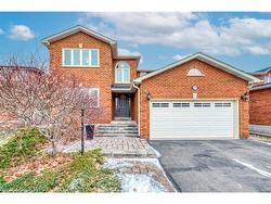 2161 Grenville Drive Oakville, ON L6H 4X1
