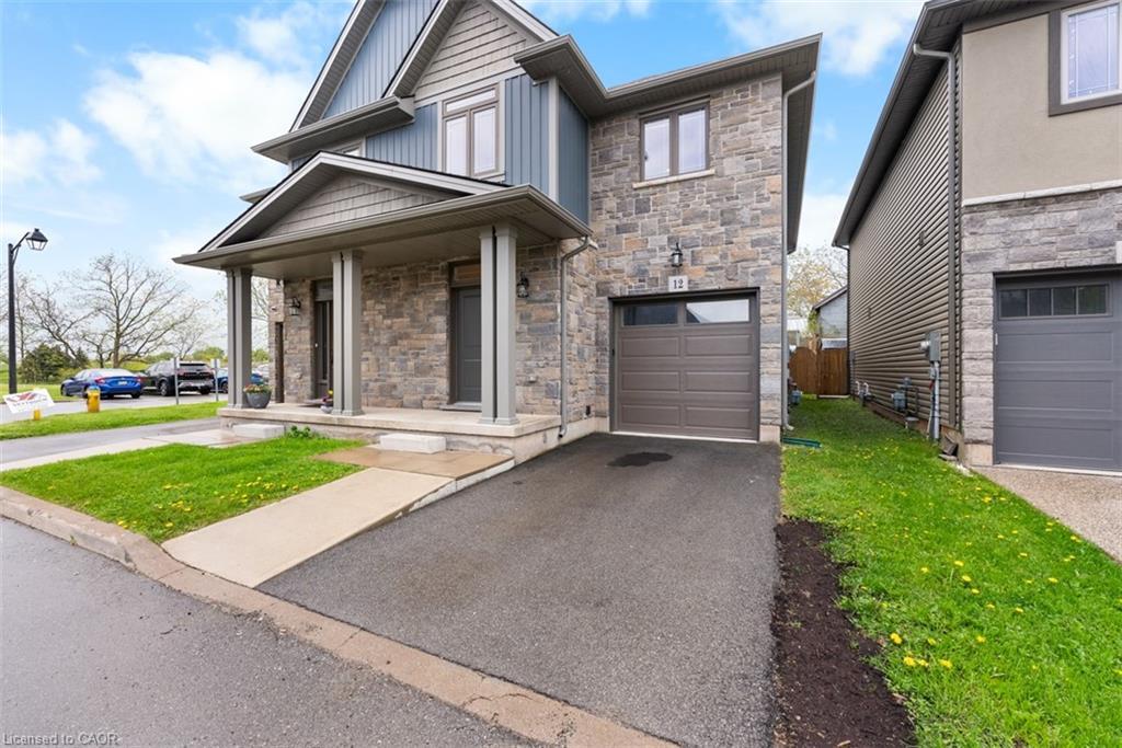 12 Lindsay Way, Grimsby, ON - Outdoor