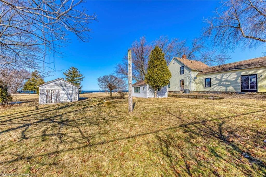 3590 Lakeshore Road, Lincoln, ON - Outdoor