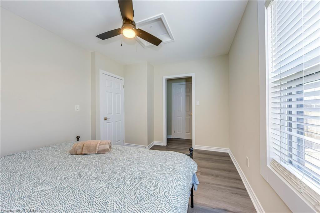3590 Lakeshore Road, Lincoln, ON - Indoor Photo Showing Bedroom
