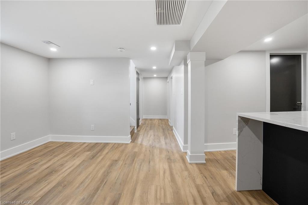 2-329 Rosedale Avenue, Hamilton, ON - Indoor Photo Showing Other Room