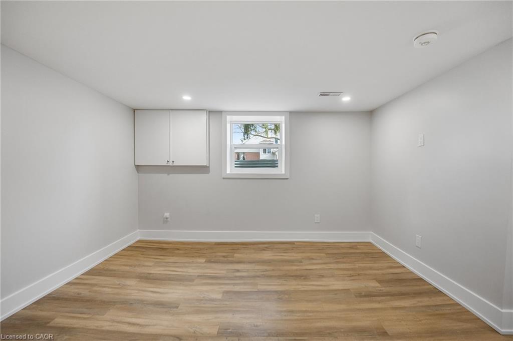 2-329 Rosedale Avenue, Hamilton, ON - Indoor Photo Showing Other Room