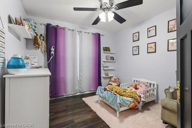 149 Leinster Avenue N, Hamilton, ON - Indoor Photo Showing Bedroom