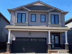 15 Vinifera Drive Grimsby, ON L3M 0L2