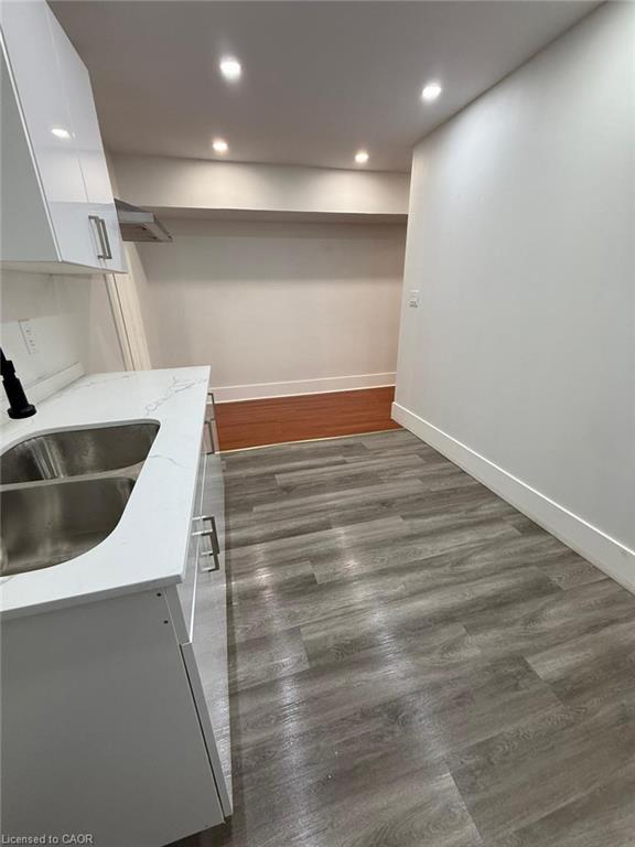 69-69 Hellems Avenue, Welland, ON - Indoor Photo Showing Other Room