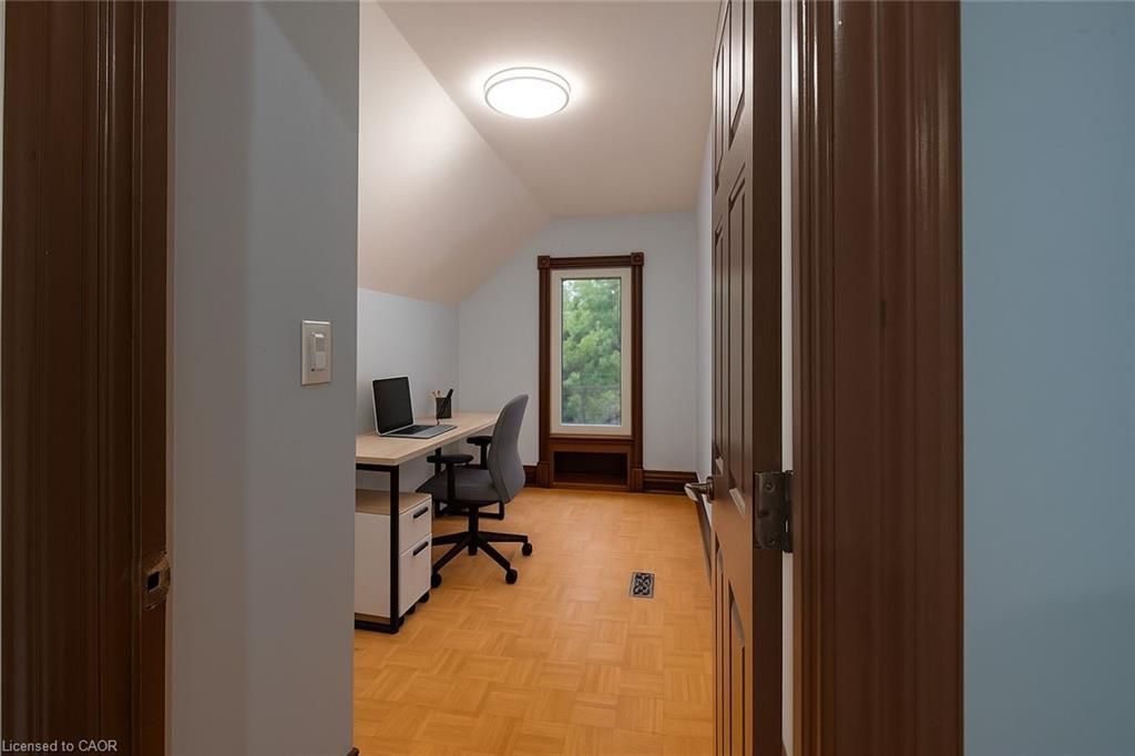 41 Park Hill Road, Cambridge, ON