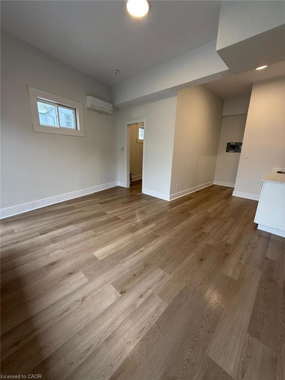 73A-69 Hellems Avenue, Welland, ON - Indoor Photo Showing Other Room