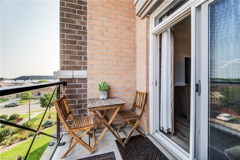 401-2 Colonial Drive, Guelph, ON - Outdoor With Exterior