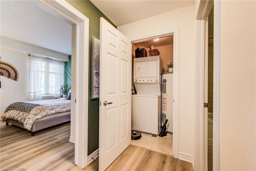 401-2 Colonial Drive, Guelph, ON - Indoor