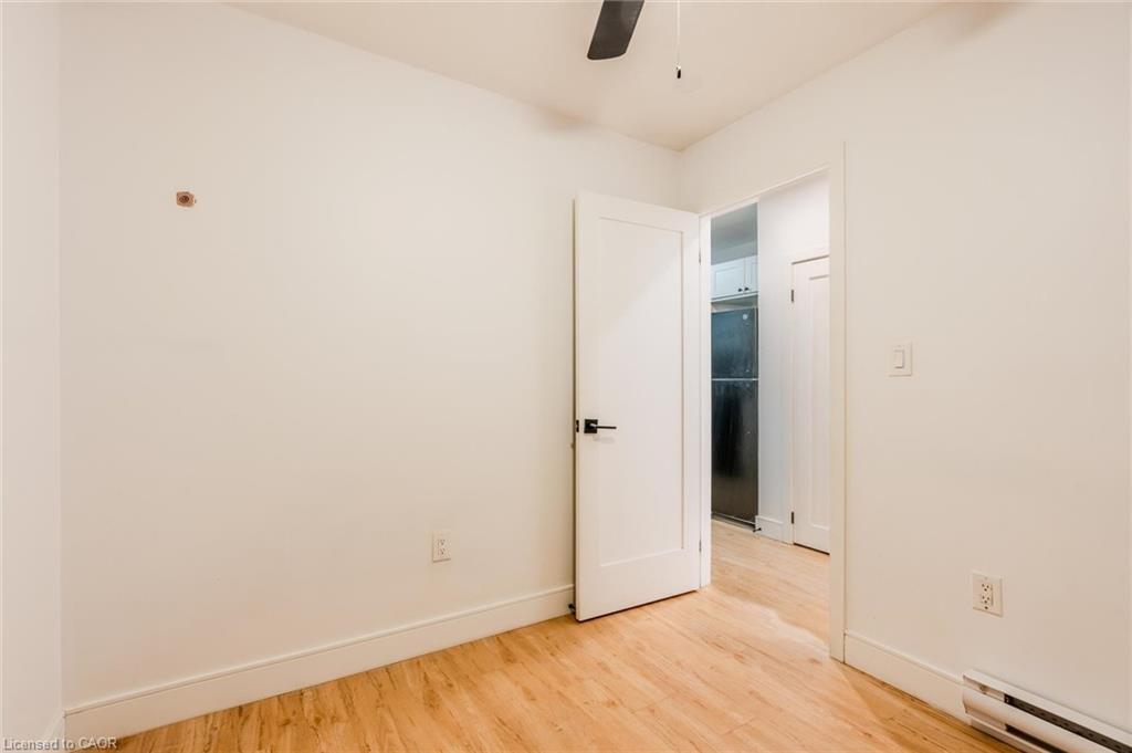 B-461 King Street E, Hamilton, ON - Indoor Photo Showing Other Room