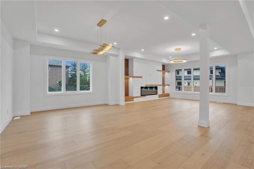 382 Southcote Road, Ancaster, ON - Indoor