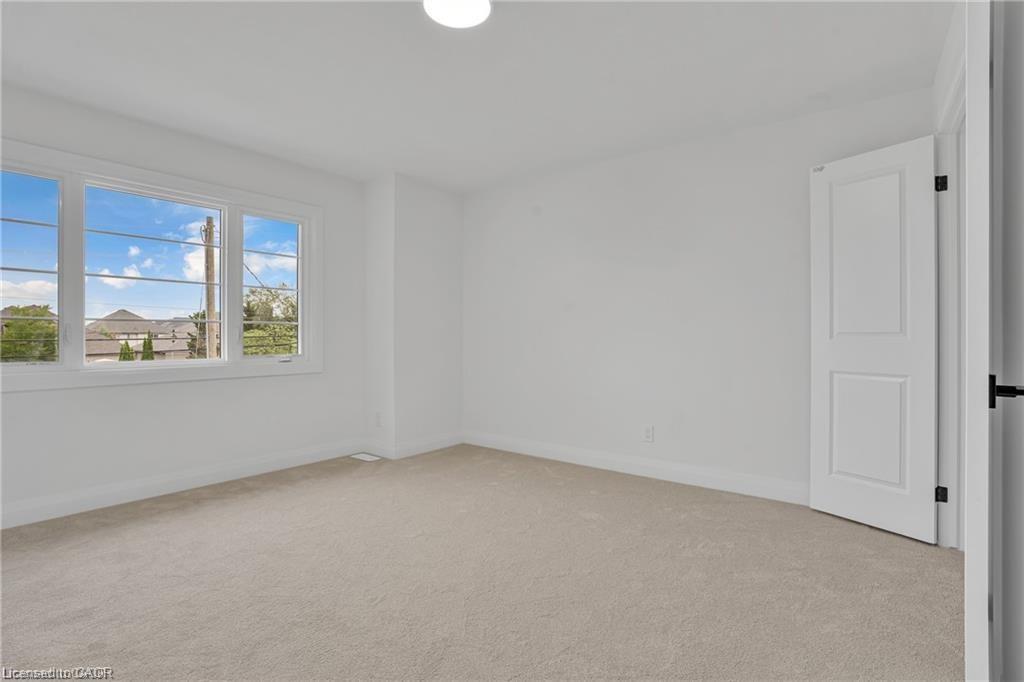 382 Southcote Road, Ancaster, ON - Indoor Photo Showing Other Room