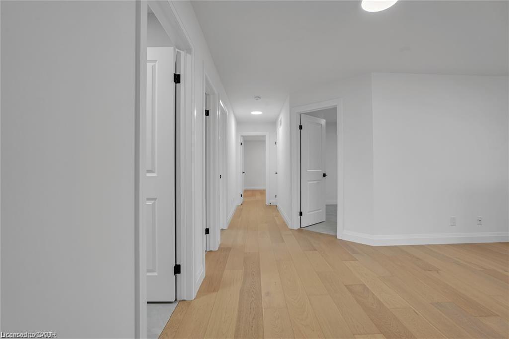 382 Southcote Road, Ancaster, ON - Indoor Photo Showing Other Room