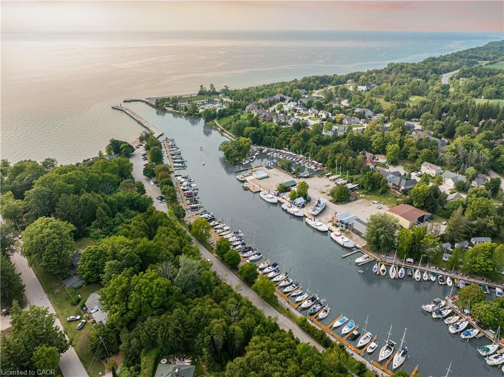 10 Hamilton Street, Bayfield, ON