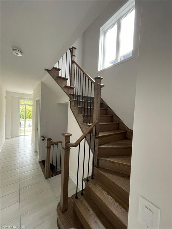 9249 Whiteoak Avenue, Niagara Falls, ON - Indoor Photo Showing Other Room