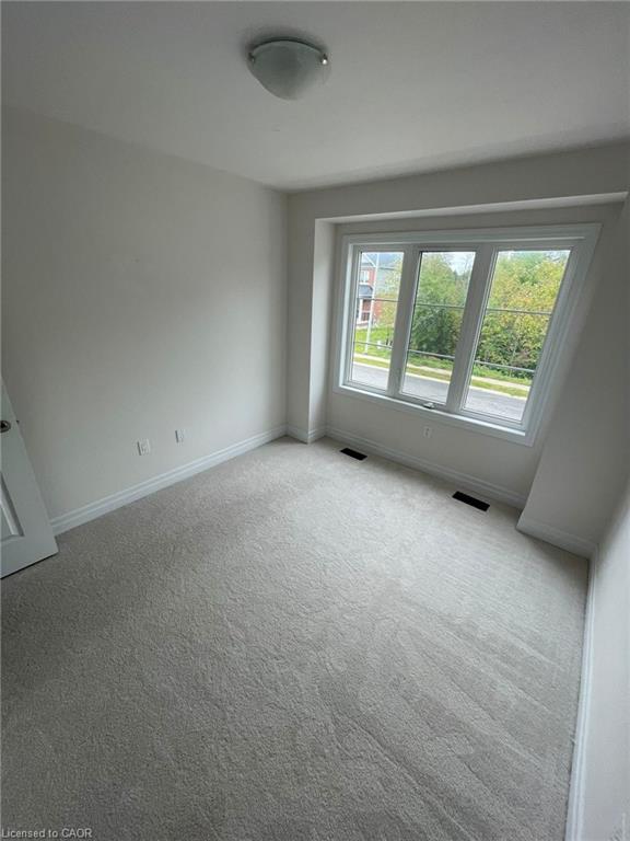 9249 Whiteoak Avenue, Niagara Falls, ON - Indoor Photo Showing Other Room
