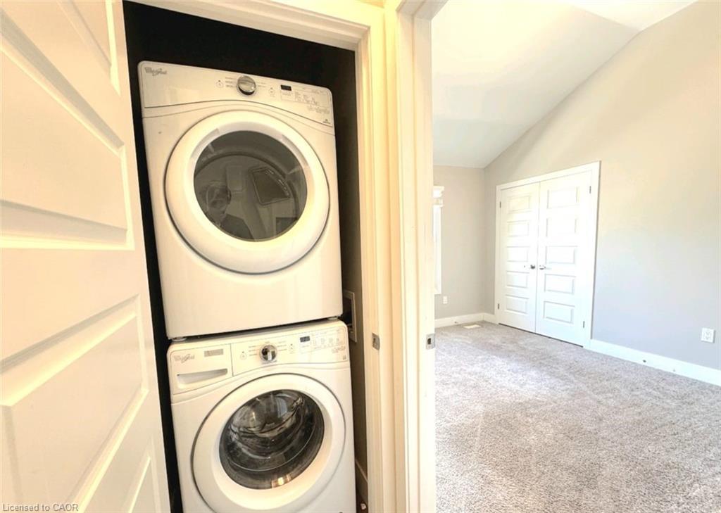 261 Cairn Street, London, ON - Indoor Photo Showing Laundry Room