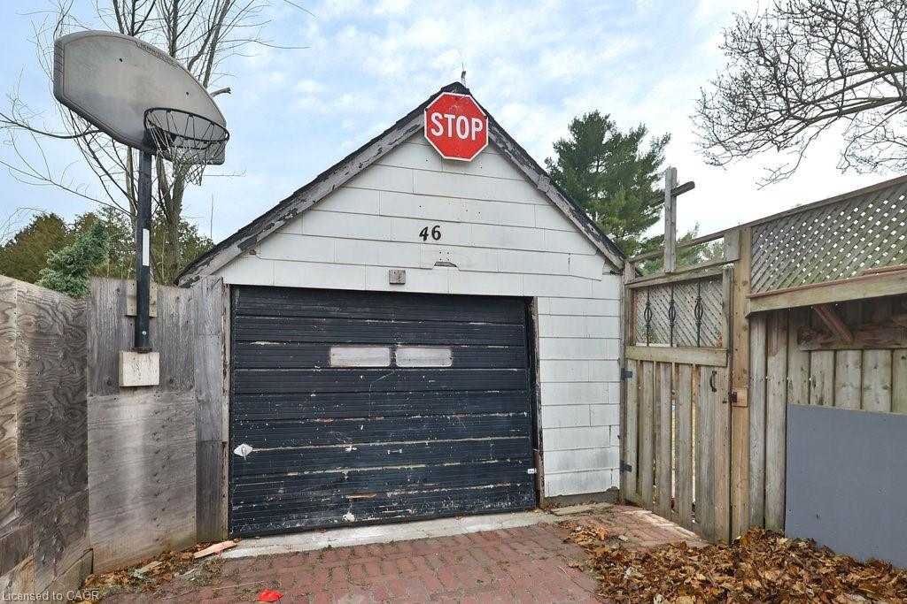 46 Plains Road E, Burlington, ON - Outdoor With Exterior