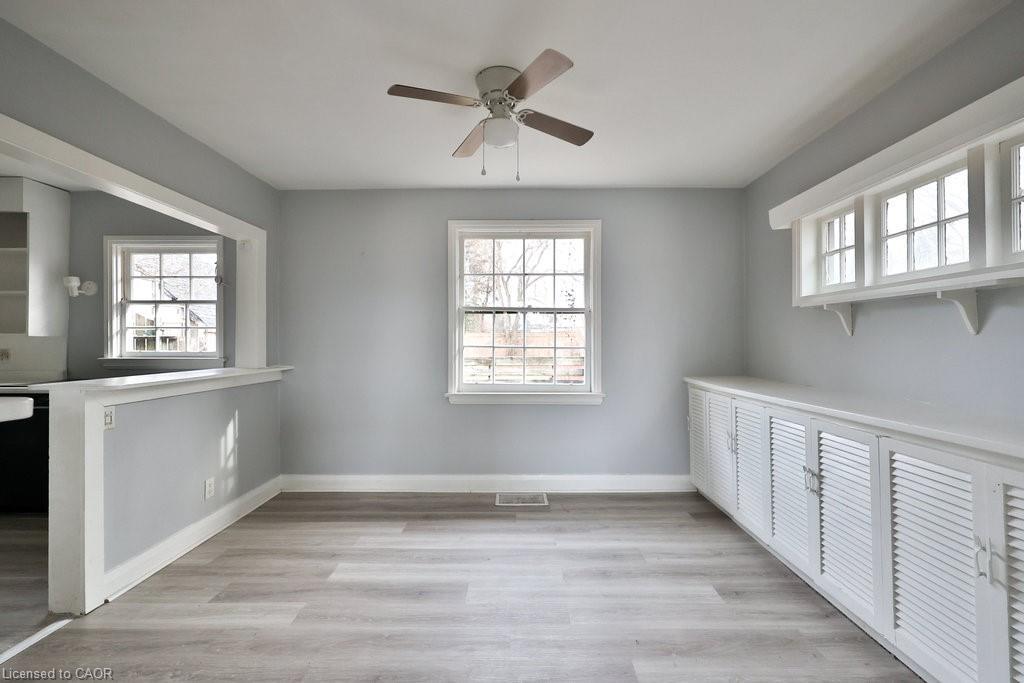 46 Plains Road E, Burlington, ON - Indoor Photo Showing Other Room