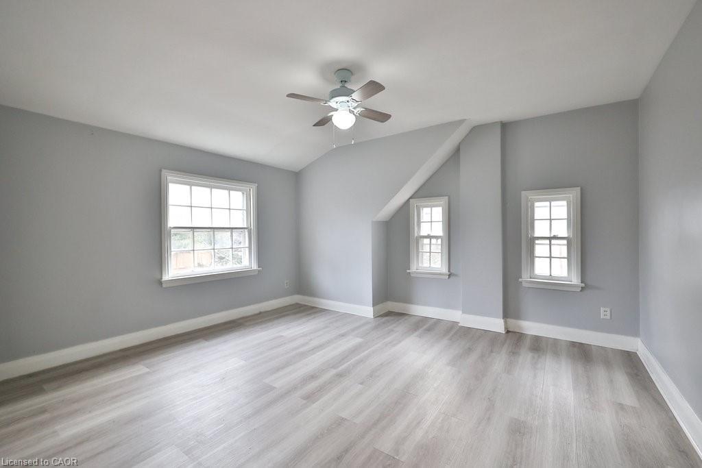 46 Plains Road E, Burlington, ON - Indoor Photo Showing Other Room